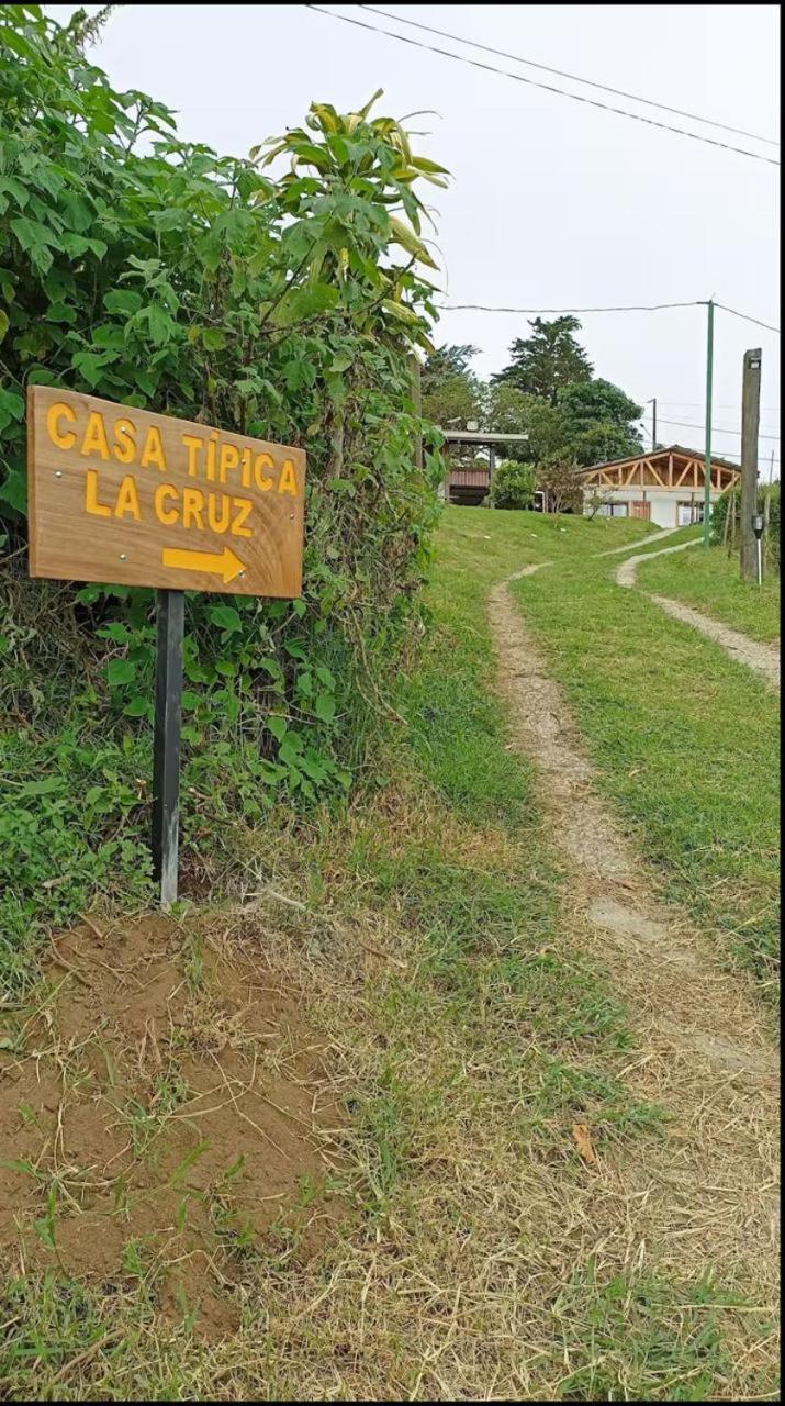 Villa Casa Tipica La Cruz Monteverde Exterior foto